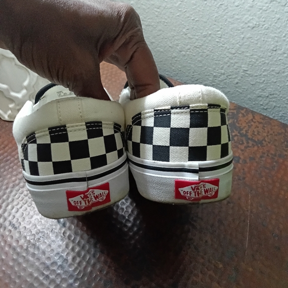 Vans Men's Sz. 10 Classic Slip-On Checkerboard Shoe - Picture 8 of 16